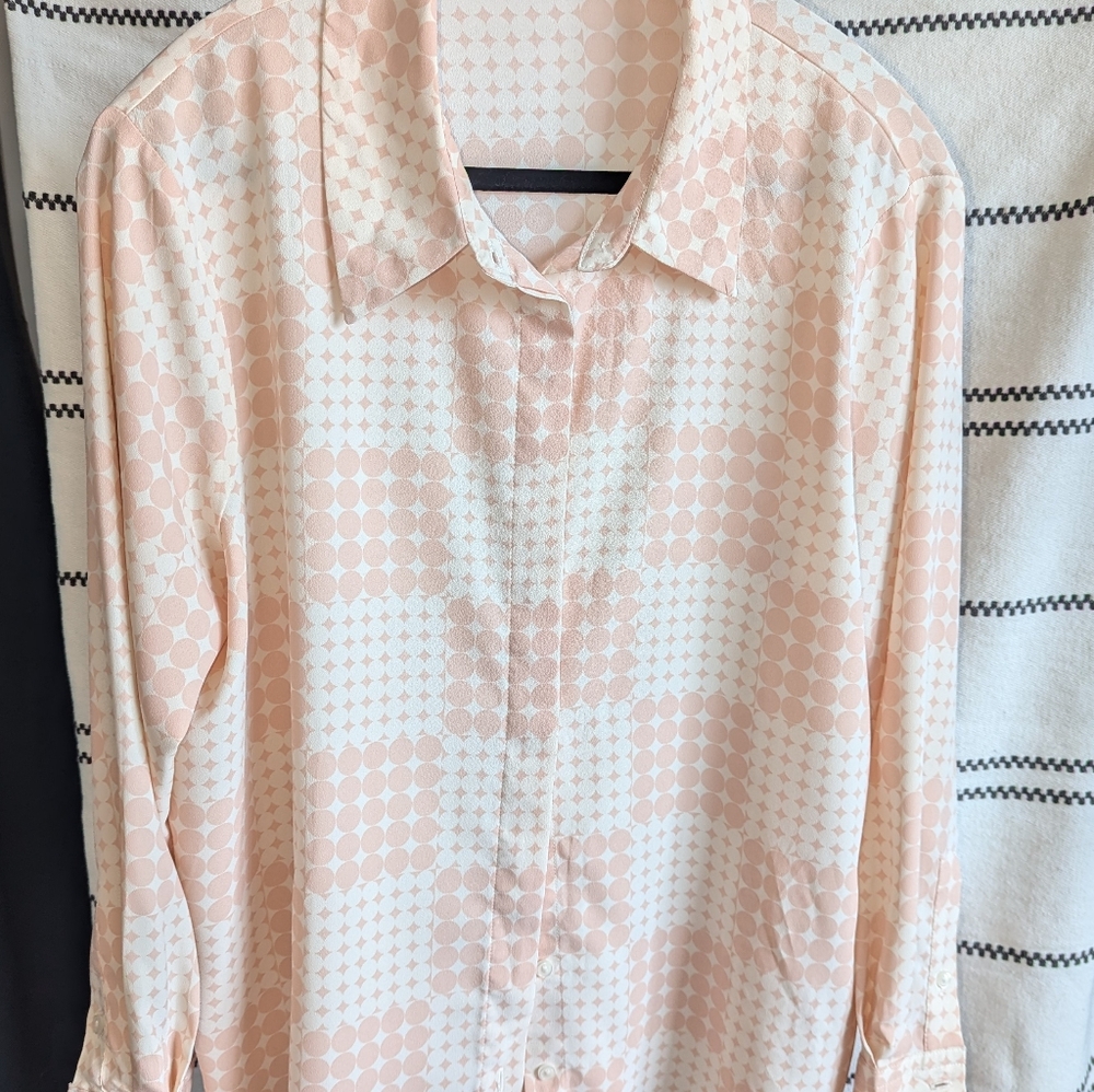 Flowy Patterned Button Down Mango Top - Picture 5 of 9